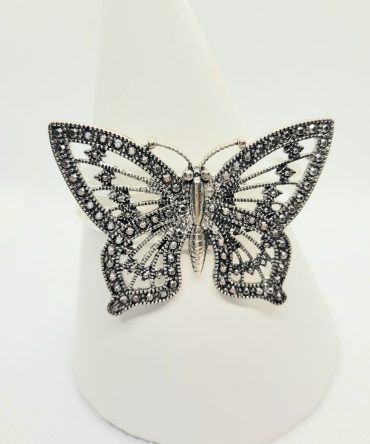 Butterfly bangle