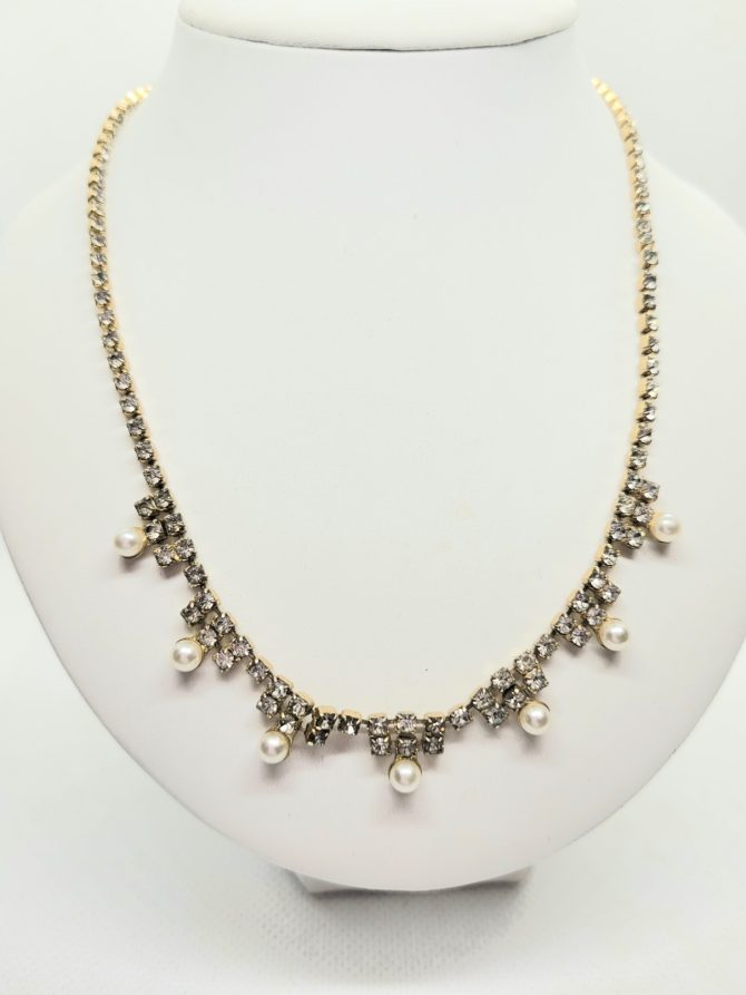 Gold pearl sparkle necklace vintage
