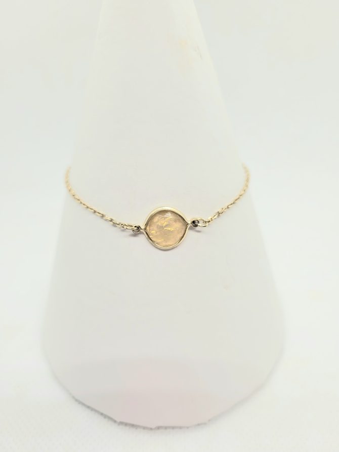 Circle gold bracelet