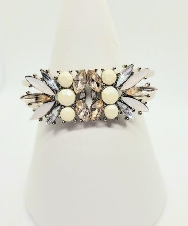 Decorative flower bangle