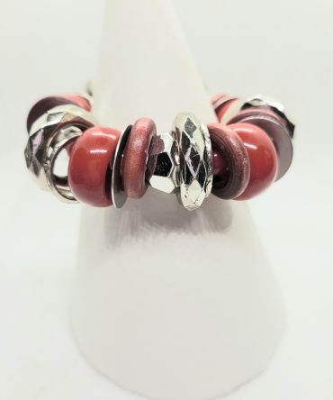 Hoop red silver bracelet