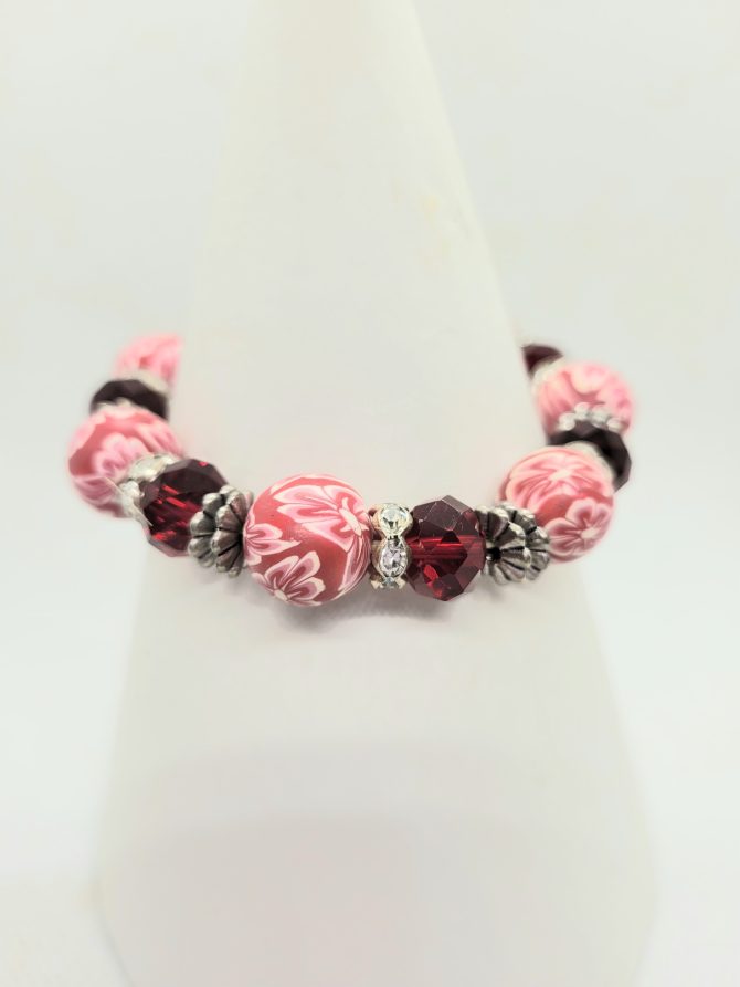 Red white bead bracelet