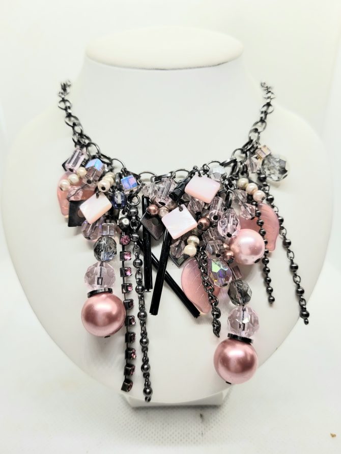 Black pink bead charm necklace