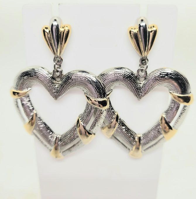 Large heart earrings