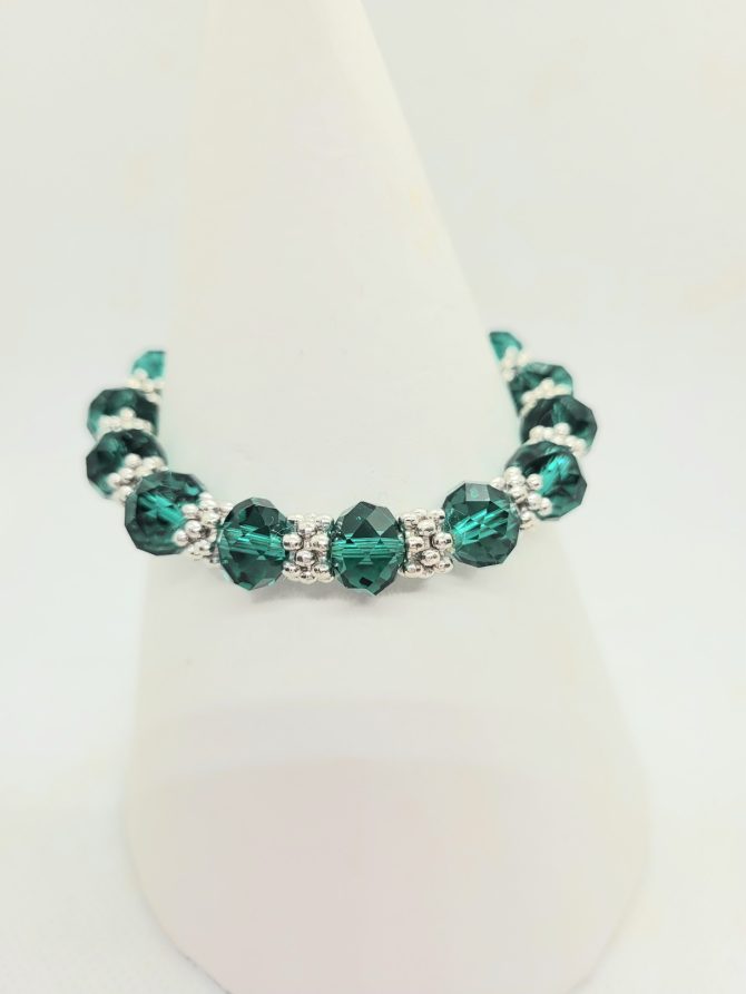 Green silver bead bracelet