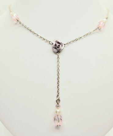 Pink rose trail necklace