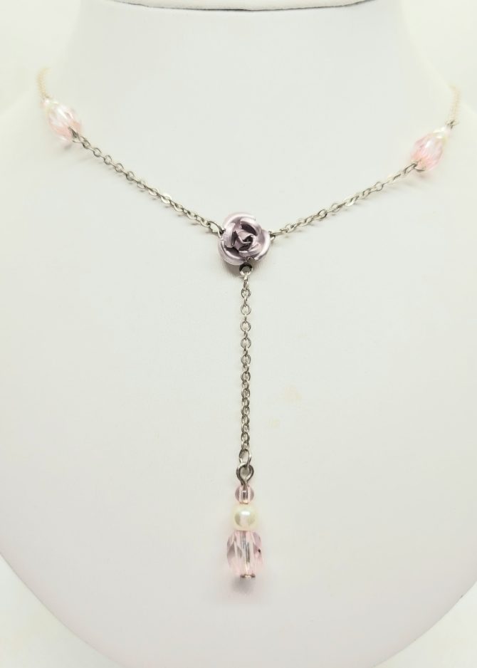 Pink rose trail necklace