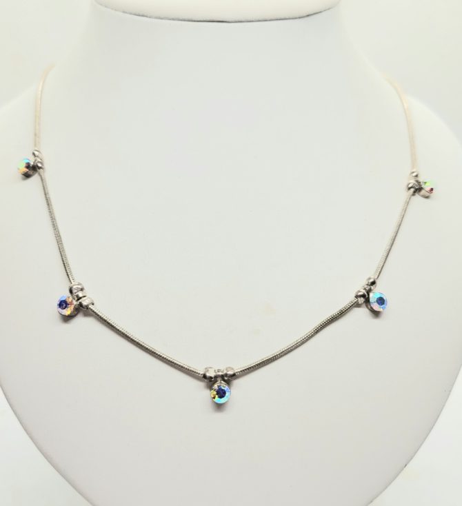 Silver crystal necklace