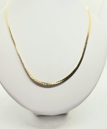Gold thick necklace